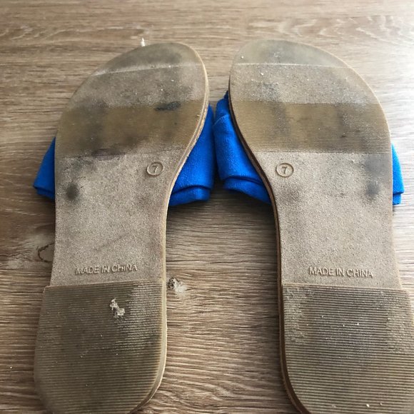 Gap Blue Bow Slide - Picture 2 of 2